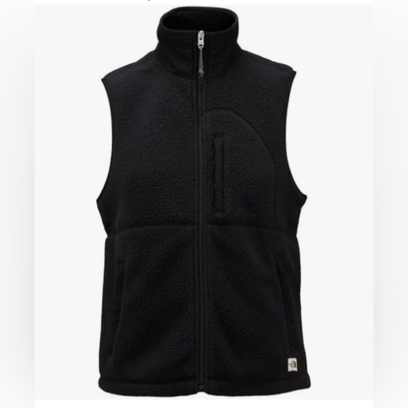 The North Face Jackets & Blazers - The North Face Women’s Cragmont Fleece Vest in TNF Black Size XS New